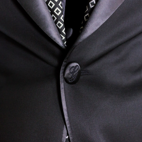 Bespoke Suit - the Bond Tuxedo Style | ICON BESPOKE